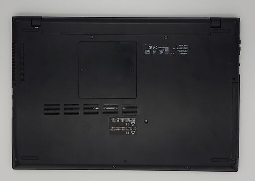 富士通ノートパソコン i3（中古）4GBメモリ、SSD240GB, 15.6画面