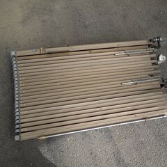 伸縮門扉　アコーディオン門扉　アルミ製　3.8m