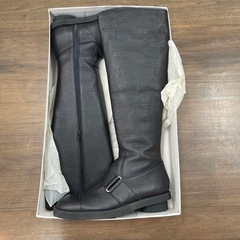レディース　ブーツ　黒　22.5センチ　革製品