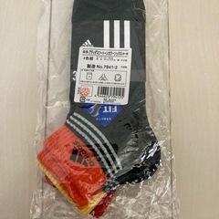 【新品未使用品】adidas  靴下 26〜28cm