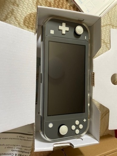 中古美品 Nintendo Switch Lite ニンテンドースイッチライト