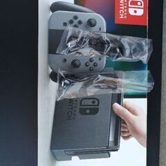 任天堂スイッチ箱だけと部品2コ