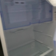 シャープ　冷蔵庫2ドア225リッター