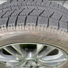 値下げ】16インチ 205/60R16 スタッドレス