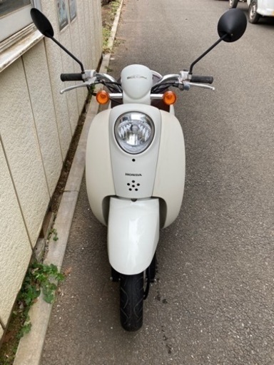 かわいいホワイトスクーピー ホンダ原付50cc バイクスクーター 天然水 上福岡のバイクの中古あげます 譲ります ジモティーで不用品の処分