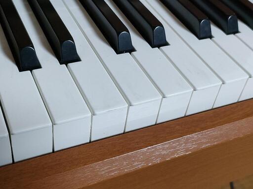 お話中】YAMAHA 電子ピアノ J-7000