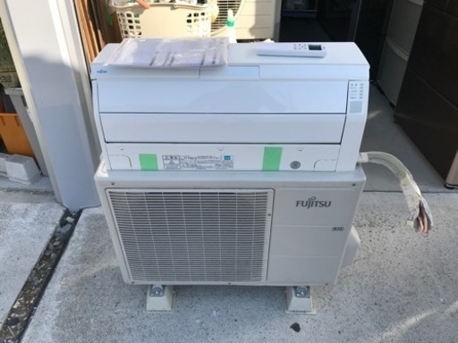 値下げ⭐︎FUJITSU  富士通　2.8kwエアコン　AS-R28D-W  2014年製