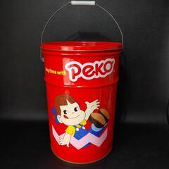 ペコちゃん　巨大缶　①