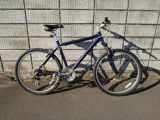 マウンテンバイク　GIANT　ROCK 5200