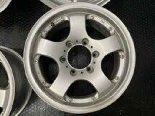 PTH 社外ホイール 16インチ 4本 7J6HPCD139.7+25 ハイラックスサーフ ランクルプラド等　(VHM464)クレジットカード QRコード決済可能