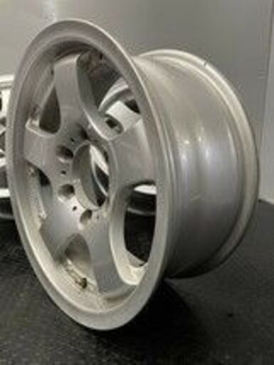 PTH 社外ホイール 16インチ 4本 7J6HPCD139.7+25 ハイラックスサーフ ランクルプラド等　(VHM464)クレジットカード QRコード決済可能