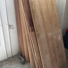 4分ベニヤ　37枚