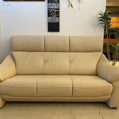 宇都宮でオシャレな家具を探すなら『オトワリバース！』美品 使用期間1カ月 馬場家具 本革 ソファ 3シーター 3人掛け オフホワイト 中古品