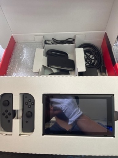 中古美品 ニンテンドースイッチ バッテリー長持ちモデル グレイカラー