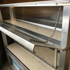 昭和レトロのガラスショーケース