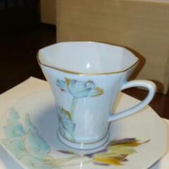 ティーカップ　(特選作家、山岸大成)新品