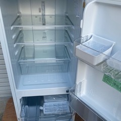 冷蔵庫　ハイセンス　北九州　2020年製　AT-RF150-WH