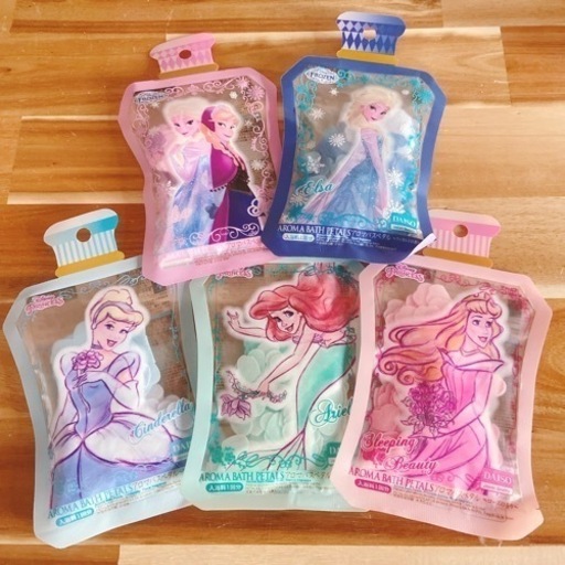 ディズニー プリンセス 泡風呂 アロマバスペタル 入浴剤 くま 詳細はプロフに 沖縄のスポーツの中古あげます 譲ります ジモティーで不用品の処分