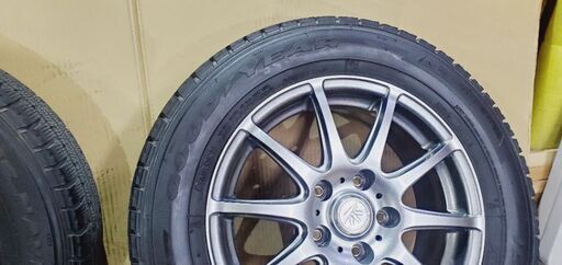 タイヤ、ホイール ◇◇◇SOLD OUT！◇◇◇ スタッドレス215/60R16+ 