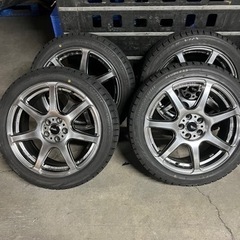 (商談中)更に値下げします！次のシーズンにTRDアルミホイールSARD17インチ、ブリザックVRX