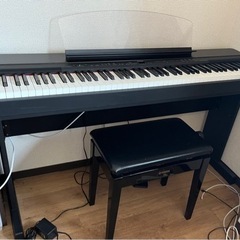 【譲り先決定】ヤマハ電子ピアノP-140 スタンド、椅子付き