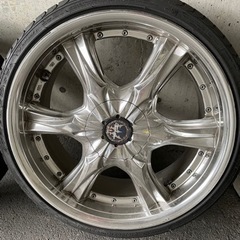 ホイール4本　215/35ZR19タイヤ付き