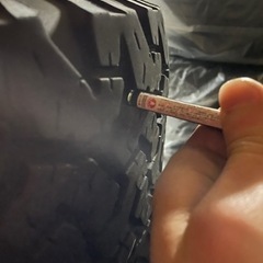 マッドタイヤ　ジムニー　デリカなどに　235/70/16