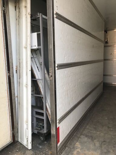 引き取り先決まりました！】2t車箱ロング 保冷車 6万円 米や野菜の 
