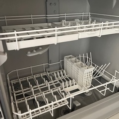 Panasonic NP-TH3-W 2020年製　食器洗い乾燥機　食洗機