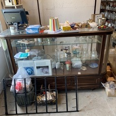 アンティークショーケース