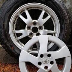 プリウス純正ホイール　国産スタッドレスタイヤ 50系プリウス 純正ホイール/スタッドレスタイヤ 4本セット｜Yahoo