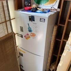 美品　アイリスオーヤマ　冷蔵庫　142L 2020年製