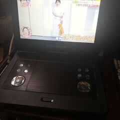 【ネット決済・配送可】フルセグ　dvdプレイヤー　リモコン付き