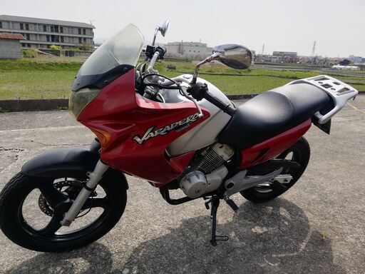 ホンダの超希少車種バラデロ125cc。国内数台。