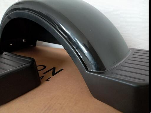 送料込み ソレックストレーラー フェンダー左右新品セット