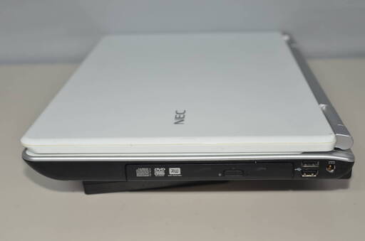 中古ノートパソコン 最新Windows11+office 大容量HDD640GB NEC LL550 