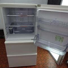 ID 013209　冷蔵庫　3ドア　アクア　238L　２０１９年製　AQR-SV24H(W)