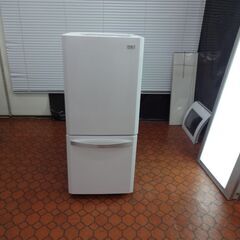 ID 010963　冷蔵庫　２ドア　ハイアール　138L　２０１５年製　JR-NF140K