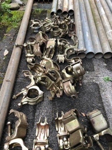 鉄パイプ　接合金具　台座