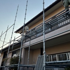 神戸市西区富士見ヶ丘で塗り替え工事をしてます。 - 地元のお店