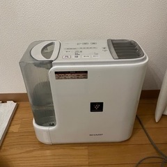 ⭐️SHARP 加湿器　2011年式　HV-A50-W 