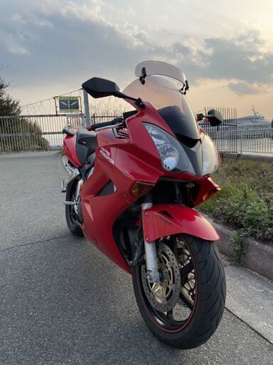 VFR800 後期型　車検令和5年10月まで