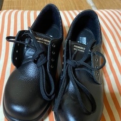【新品】安全靴 24cm