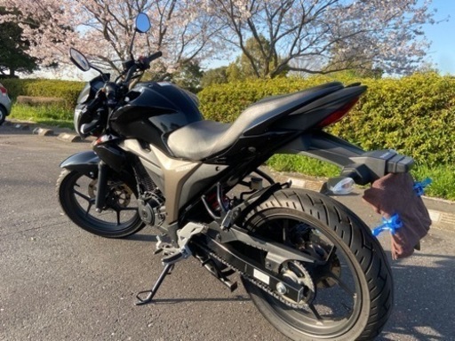 スズキ  ジクサー 150cc