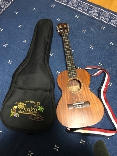 取引中】【値下げ】ウクレレ kaka kut70