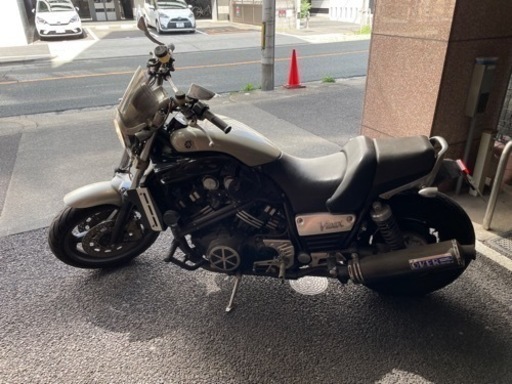 vmax1200 カナダ仕様 Vブーストスイッチあり