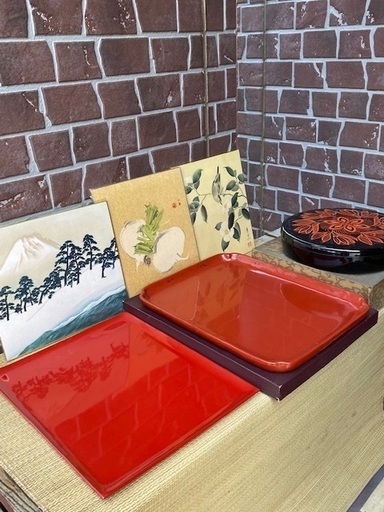 茶道具纏めて検鉄風炉備前焼会津塗鎌倉彫漆器ボヘミア切子グラス黒真塗薄板丸蛤板敷板色紙横山大観和楽器三味線煎茶道具古美術裏千家表千家