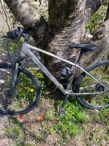 格安　TREK Dual SPORT2 クロスバイク
