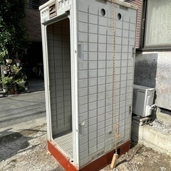中古販売　水洗式.汲み取り式(ポンプで水が流れます)リースも御座います。