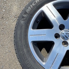 ニュービートル純正　夏タイヤ付きアルミ4本セット